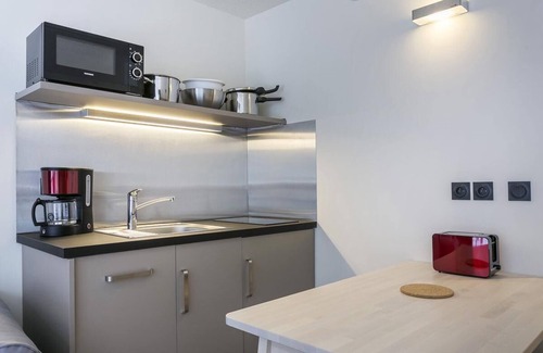 Arc-1800 Apartment | 20m from resort center, 1st floor, balcony, tv, 25m², Les Arcs