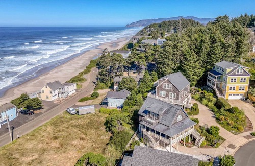 Olivia Beach House | 241 m² House ∙ 4 bedrooms ∙ 14 guests