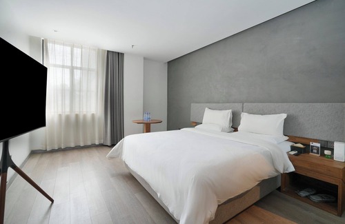 Lianhu Hotel | 24H COLOR HOTEL Minjie Road