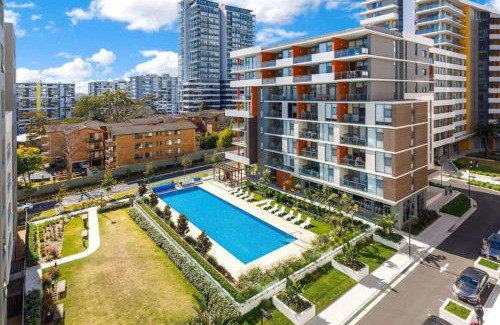 Macquarie Park Apartment | 2BR apt close to MQ shopping centre and university