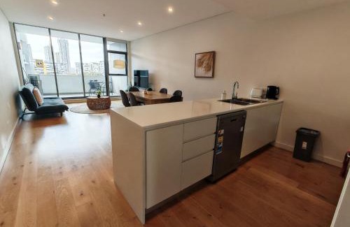 Macquarie Park Apartment | 2BR apt close to MQ shopping centre and university