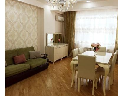 Baku Apartment | 3 комнатная VIP квартира возле метро