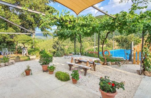 Orgosolo House | 3 bedroom accommodation in Orgosolo