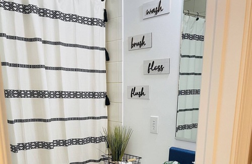 Portsmouth House | 3-bedroom Townhome near Historic Waterfront in Portsmouth