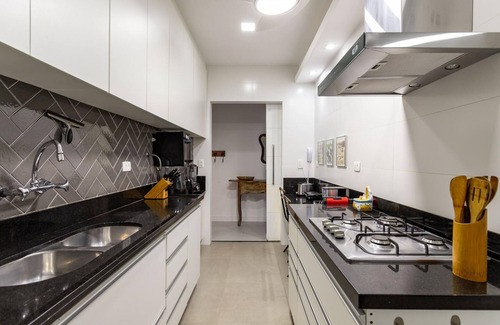 Leme Apartment | 3 Minutes From Leme Beach Grc701