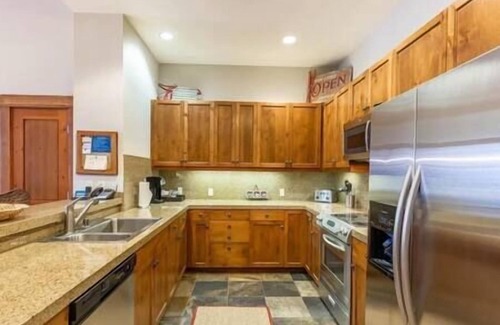 Truckee Resort | 3 Northstar California Resort, Ski-In/out Resort and Spa