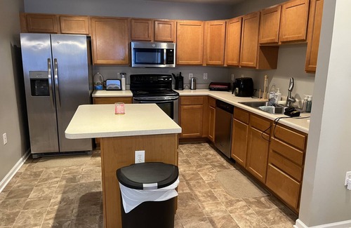 Winston - Salem Condo | 30 Day Minimum Stay - 2 Bedroom 2 Bathroom Condo