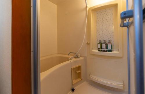 Sakura Apartment | 301号室貸切！2DK/京成佐倉駅徒歩3分・電車成田空港20分・京成上野直結！厨房/風呂/畳/4名