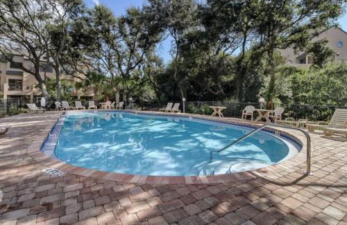 Amelia City Apartment | 303 Sailmaker