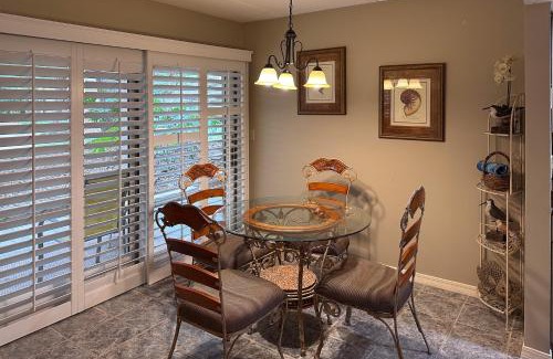 Amelia City Apartment | 303 Sailmaker