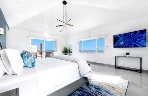 Sandy Hill Villa | 4-Bed Villa Pool Parking