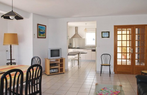 Saint-Quay-Perros House | 4 bedroom accommodation in Saint Quay Perros