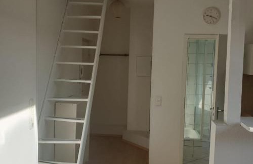 Neudorf-Nord Apartment | 45 m² Maisonette-Wohnung in Uni-/Hauptbahnhofnähe
