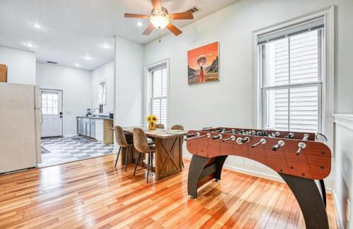 Metropolitan House | 5 min to DT - Summer Getaway - Parking - Private Balcony, Telescope