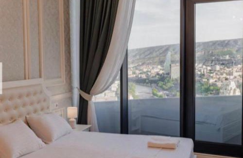 Saburtalo Apartment | 5 star king david hotel apartment tbilisi