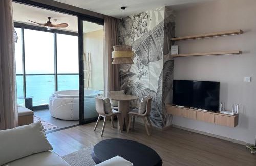 Pattaya Bay Apartment | 503 Edge芭提雅25层正海景大二房二厅二卫, 沙滩+步行街+购物中心