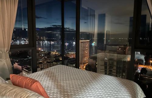 Pattaya Bay Apartment | 503 Edge芭提雅25层正海景大二房二厅二卫, 沙滩+步行街+购物中心