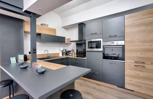 Dinard Ski Chalet | 50m from the beach - Nice House for 8