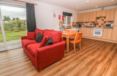 St Wenn Cottage | 64 Waterside