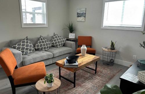 East Durham House | 7 Min walk to Golden Belt - 4 Min Drive to Downtown - 7 to Duke
