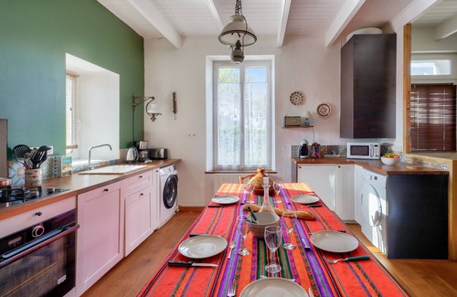 Penmarch Ski Chalet | 700m from the beach, charming house for 6