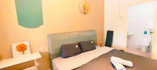 Daerah Kulai Villa | 7340 Tmn Putri Kulai 4BR 11pax Single Storey House Near JPO