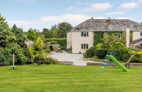 Woolfardisworthy House | 8 Bed in Clovelly 85428