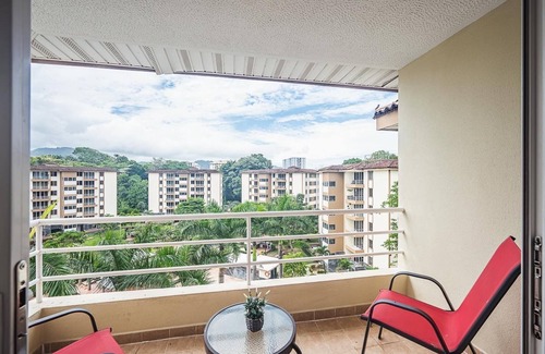Barrio Santa Lucia Condo | 9-26 Jaco Beach Beautiful Costa Linda Condo penthouse with pool view, coworking