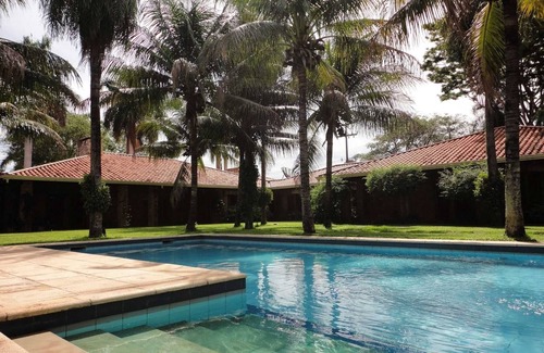 Asuncion Villa | 9-Bedroom Villa with Pool in Paradise for 20 people