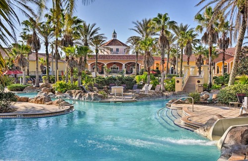 Regal Palms House | 9 Mi to Disney Davenport Townhome with Resort Pool!