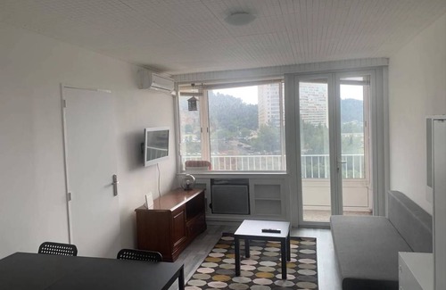 La Panouse Apartment | 90 m² Apartment ∙ 4 bedrooms ∙ 8 guests