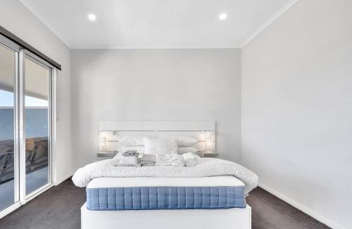 Semaphore House | 96B Esplanade, Semaphore