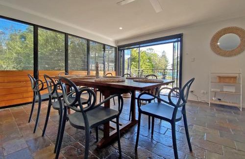 Amity Point House | A Beach Affair