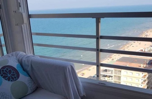 Plaza De La Costera Apartment | A Corner in the sea apartment with spectacular seaview