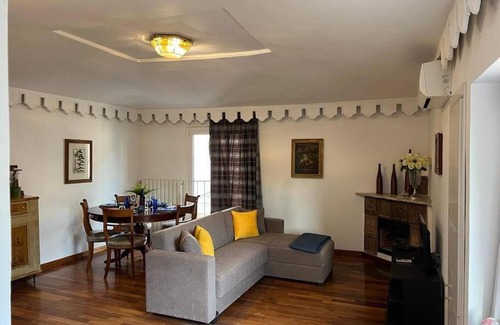 Rione V Ponte Apartment | A.D. Navona Apartment