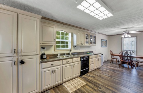 Trimble House | A Frame of Mind: 3 BR, 2 BA House in Cullman, Sleeps 10