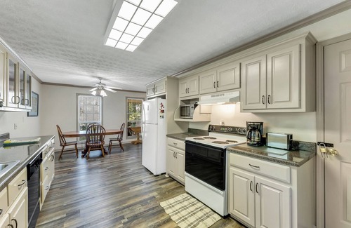 Trimble House | A Frame of Mind: 3 BR, 2 BA House in Cullman, Sleeps 10