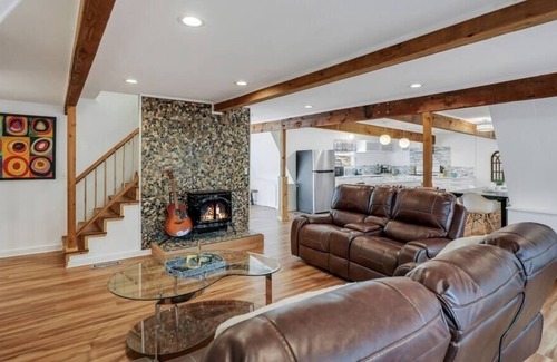 Pottsboro House | A Frame of Mind - 3bd 2 bath lake retreat