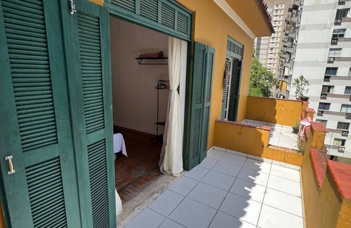 Laranjeiras House | A suíte in fabulous Laranjeiras Rio de Janeiro with WiFi