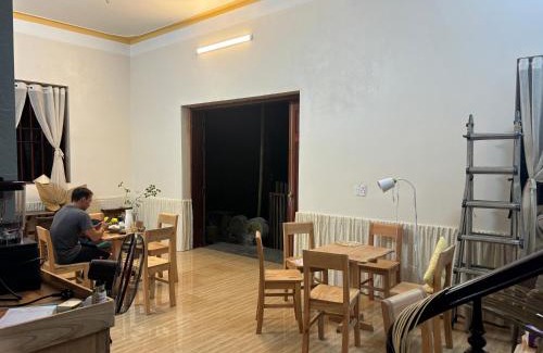 Trung Khanh Bed & Breakfast | A Tứng House Bản Giốc