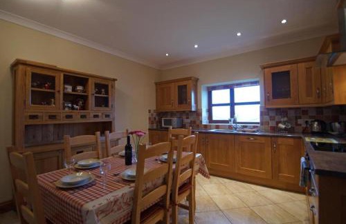 Aberystwyth House | Aberystwyth Enlli Cottage