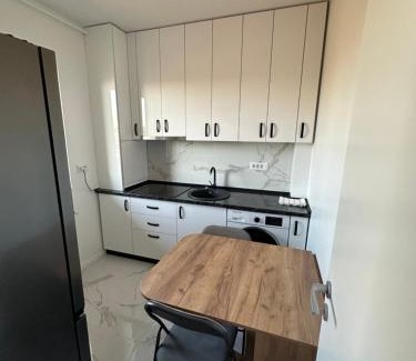 Bucharest Apartment | Affordable Cute & Comfy Flat