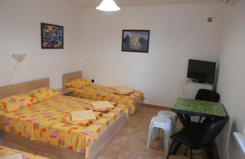 Akhtopol House | "Agatopolis"- всяка стая с безплатно парко място