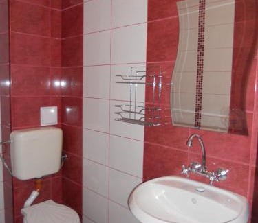 Akhtopol House | "Agatopolis"- всяка стая с безплатно парко място