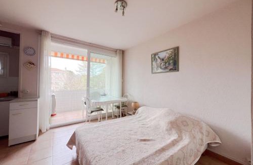 Greoux-les-Bains Apartment | Agréable Studio