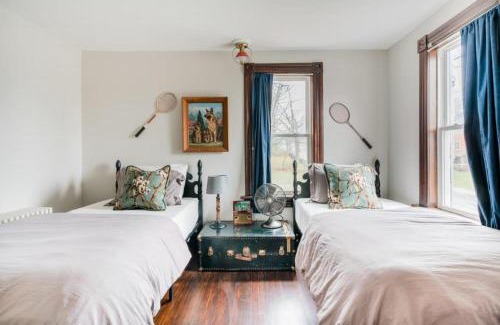 Langata Bed & Breakfast | Ahero Hotels