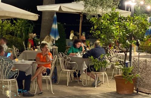 Limone sul Garda Hotel | Albergo Bellavista