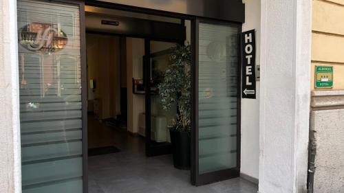 Central Station Hotel | Albergo Salerno