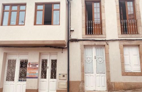Sarria House | Albergue y Gelateria il nonno
