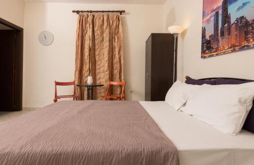 Chrisi Akti Hotel | Alekos Studios